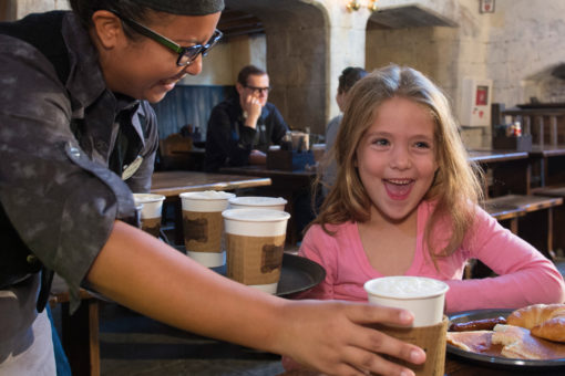 Hot Butterbeer Now Available in The Wizarding World of Harry Potter
