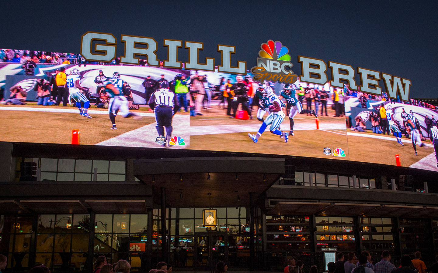 Catch a game and great food at NBC Sports Grill & brew at Universal CityWalk