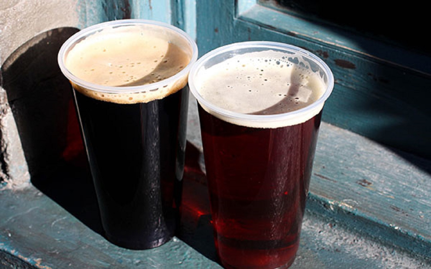 Wizard's Brew & Dragon Scale Beer at The Wizarding World of Harry Potter - Diagon Alley
