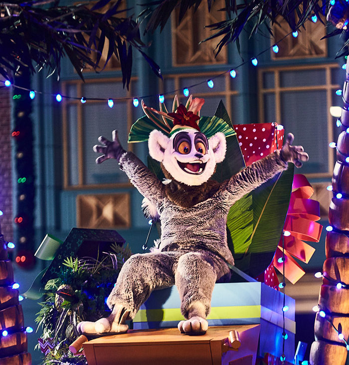 03_Universal's Holiday Parade Featuring Macy's - Madagascar
