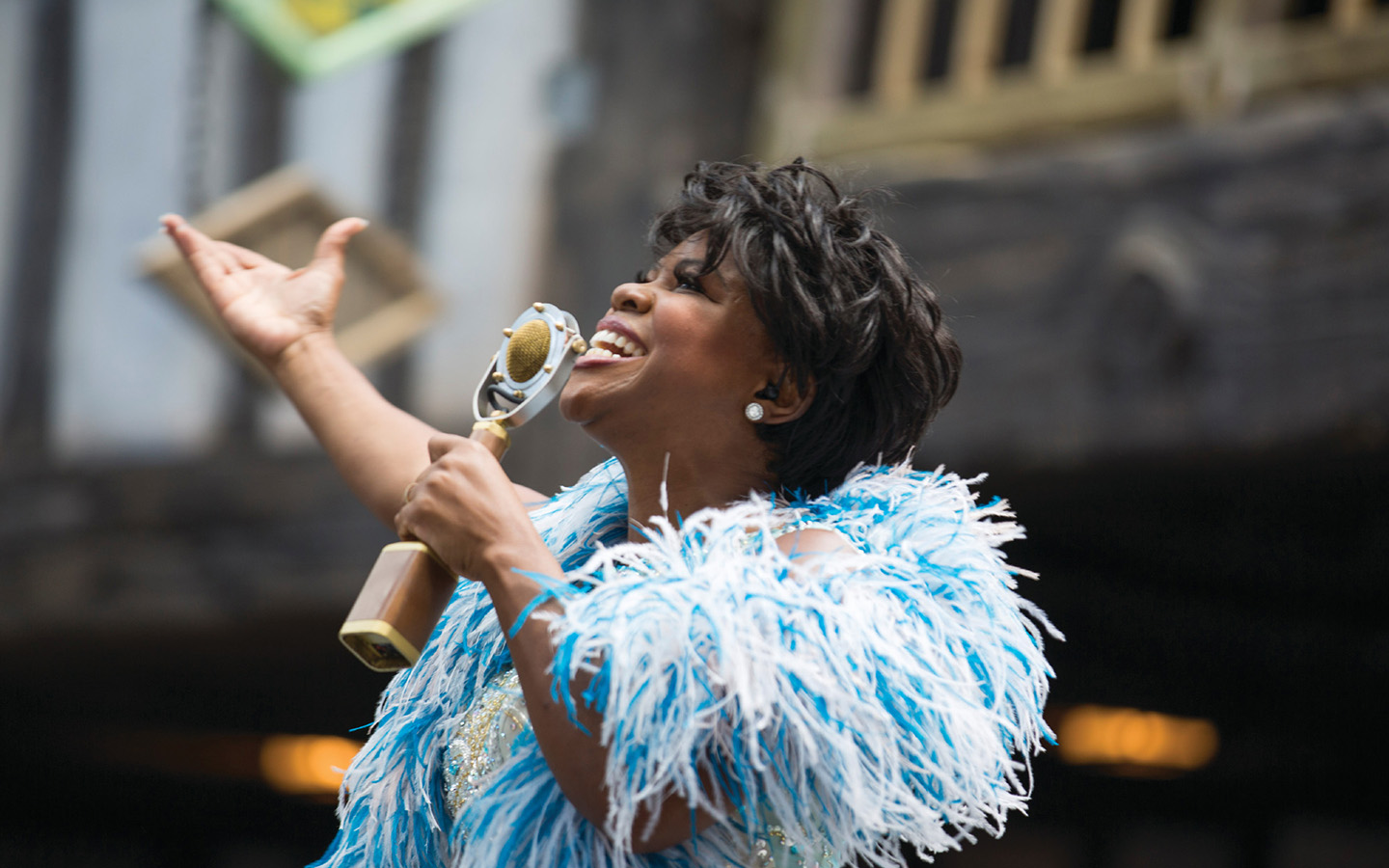 Celestina Warbeck and the Banshees in The Wizarding World of Harry Potter