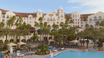 Universal Orlando On-Site Hotel Pools
