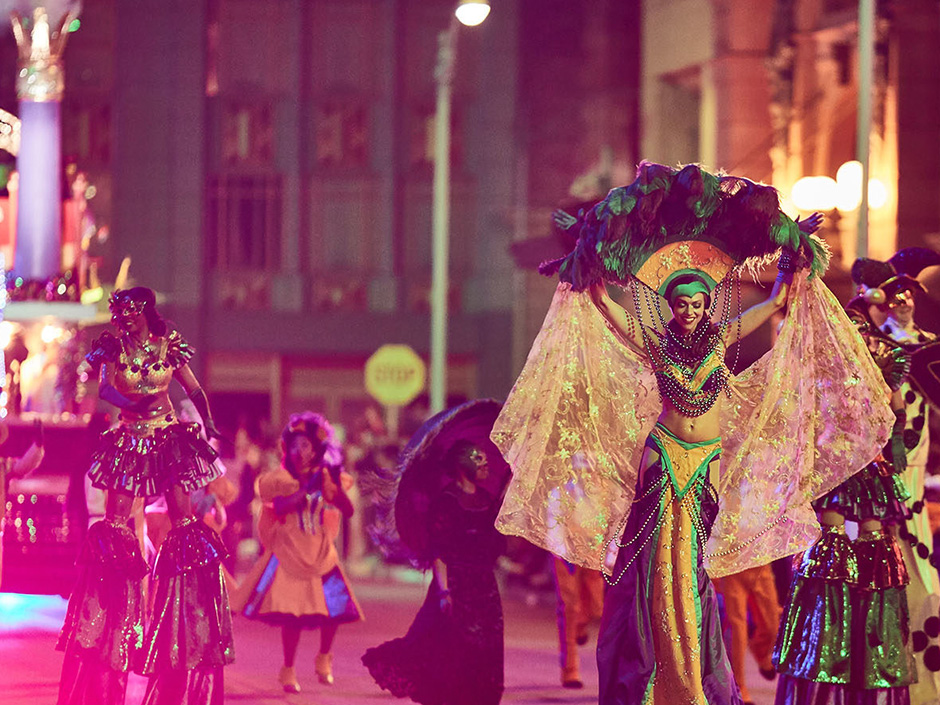 mardi gras parade costumes