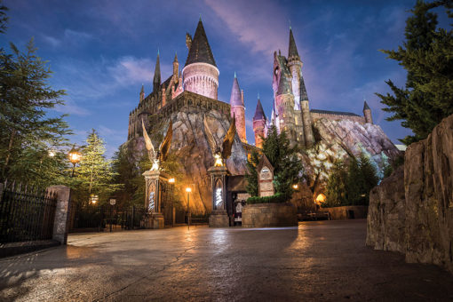 Tu guía con detalles del castillo de Hogwarts. Ideal para los fans de Harry Potter