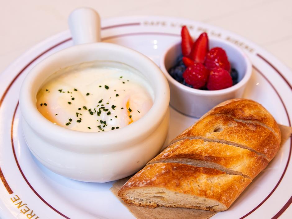 Oeuf en Cocotte from Cafe L'air De La Sirene in the Ministry of Magic