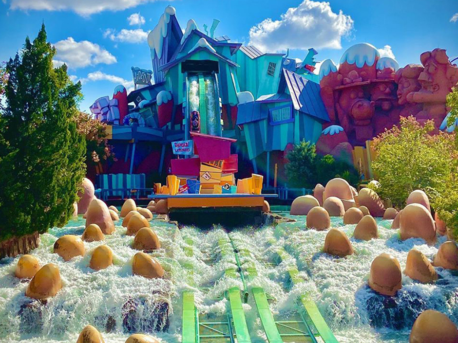 Dudley Do Right's Ripsaw Falls Ride Drop