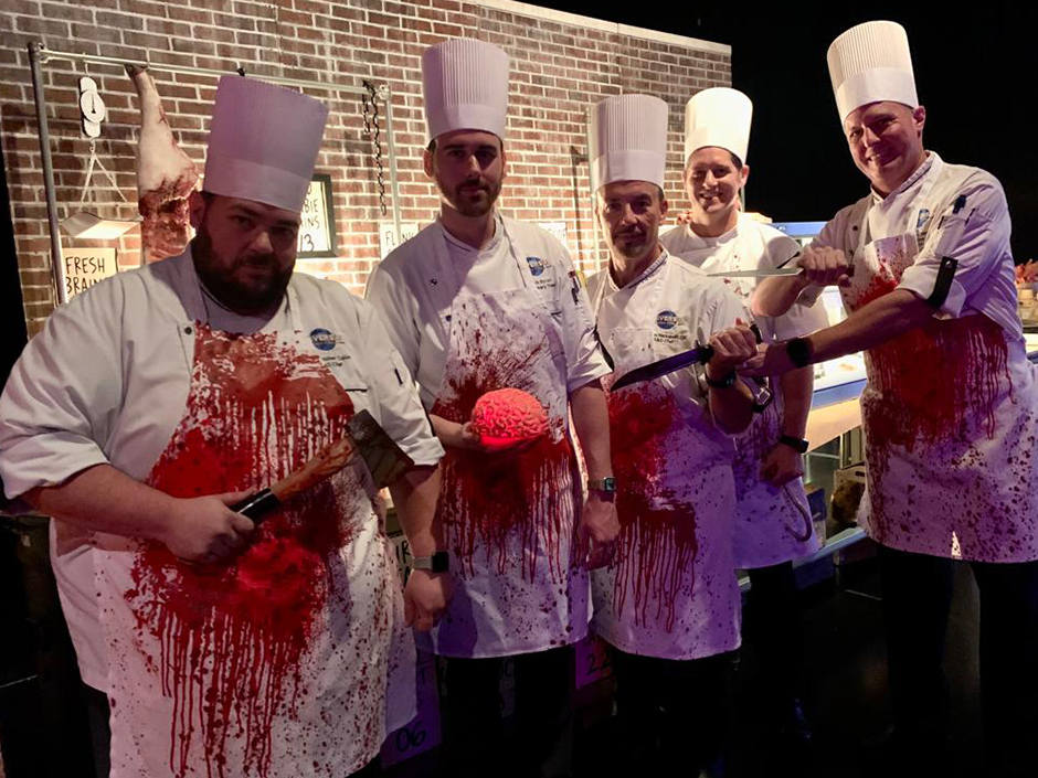 Chefs Holding Weapons and Wearing Bloody Aprons HHN31