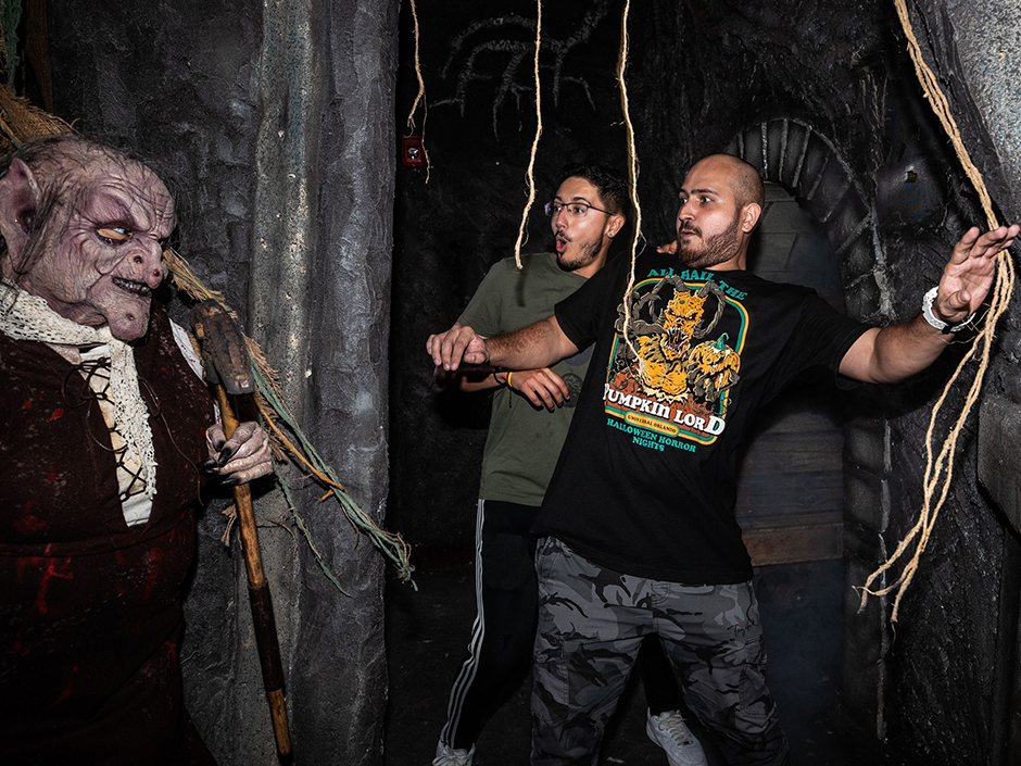 Guests in the Spirits of the Coven House HHN31