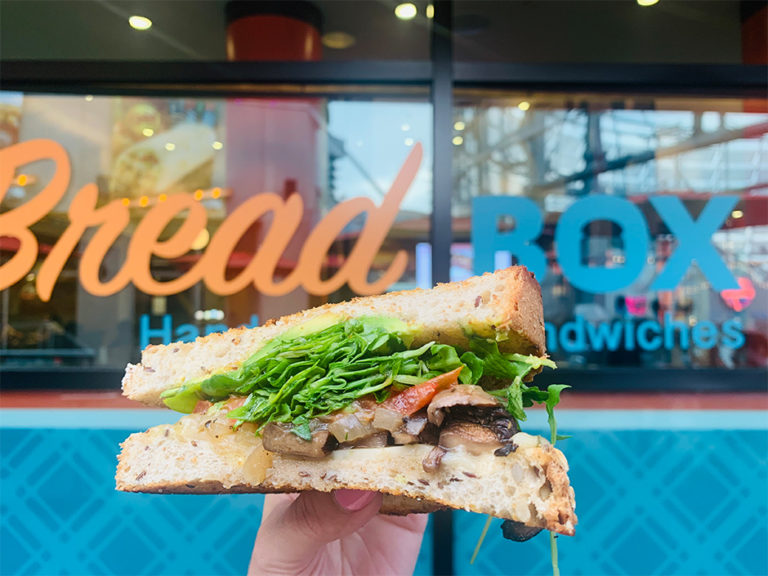 Guide to Vegan and Vegetarian Food Options at Universal Orlando Resort