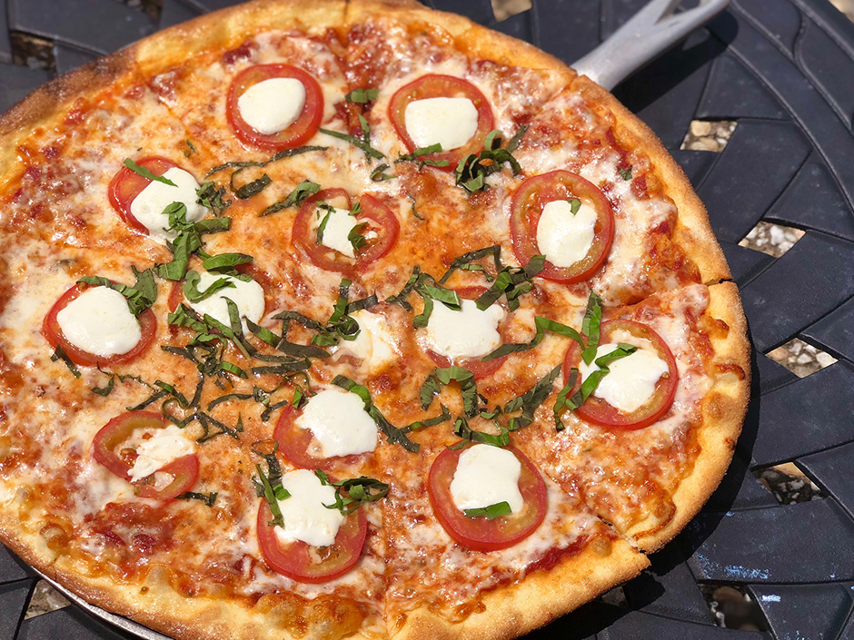 Sal's Margherita Pizza Portofino