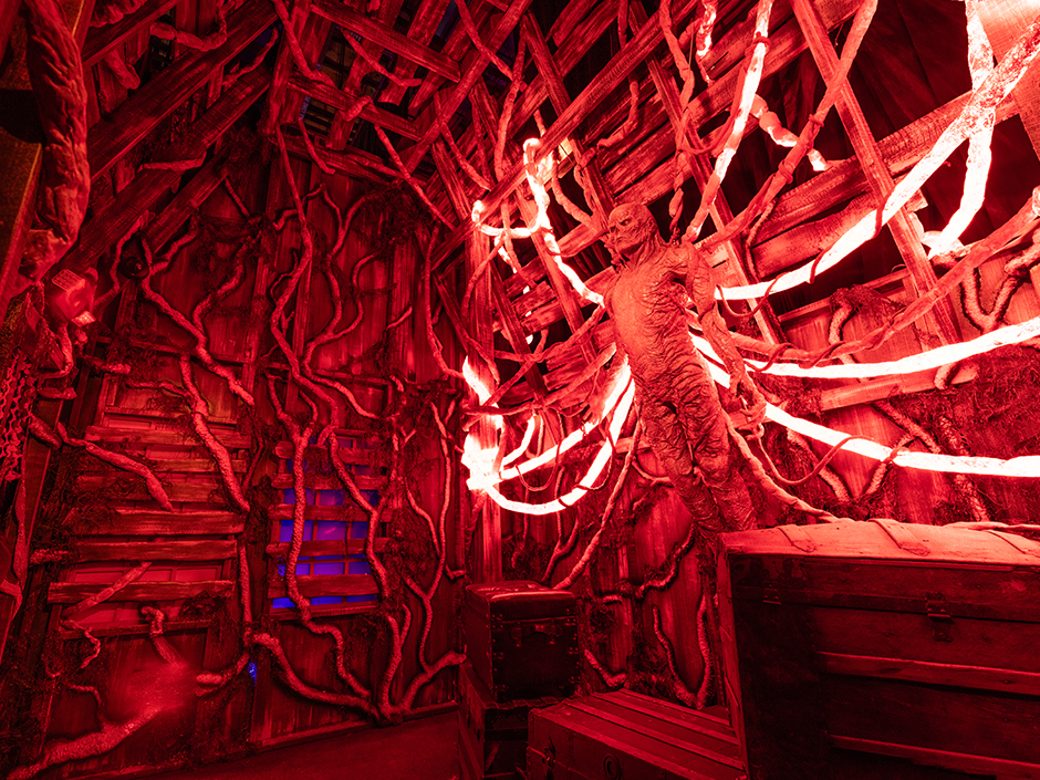 Vecna inside the Stranger Things house at Halloween Horror Nights 2023.