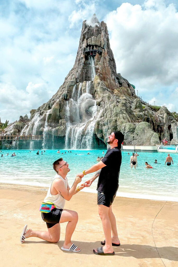 A couple proposes in front of Krakatau