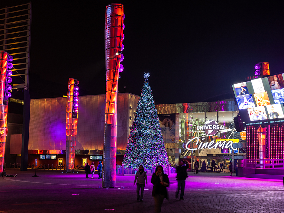 Christmas tree outside Universal Cinema at CityWalk.