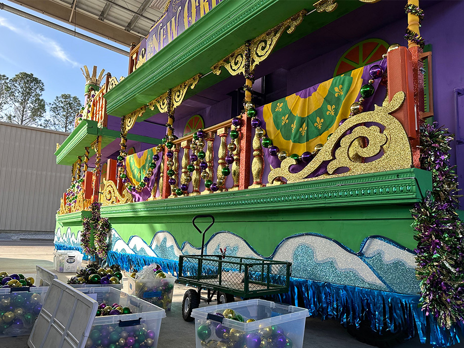 Behind-the-Beads  How Mardi Gras Parade Floats Are Brought to Life at  Universal Orlando Resort