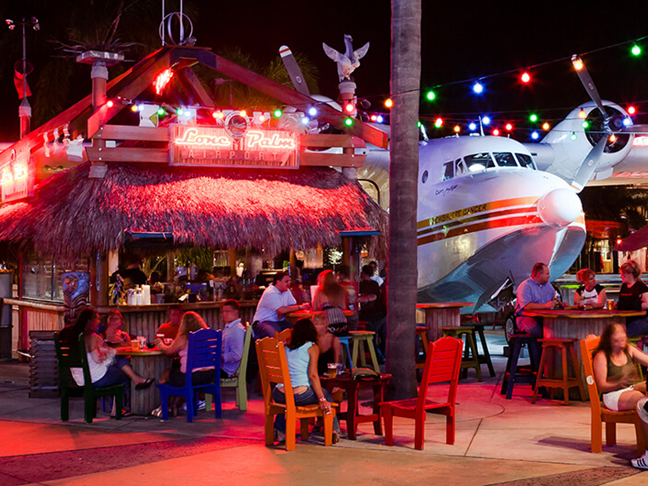 A street shot of the Lone Palm Airport Bar.