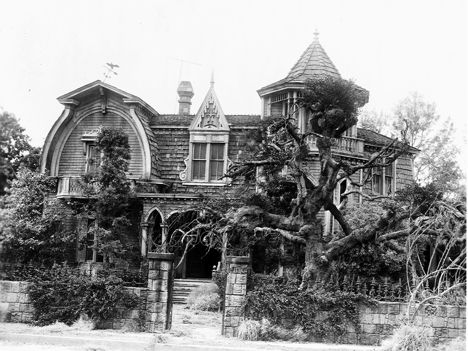 A black and white photo of an old house used in various Universal projects.