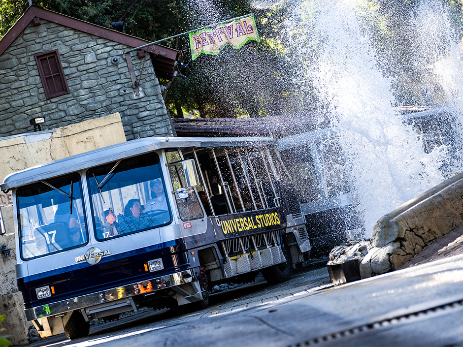 Guests on a Universal Studio Tour tram witness a man-made flash flood on the tour.