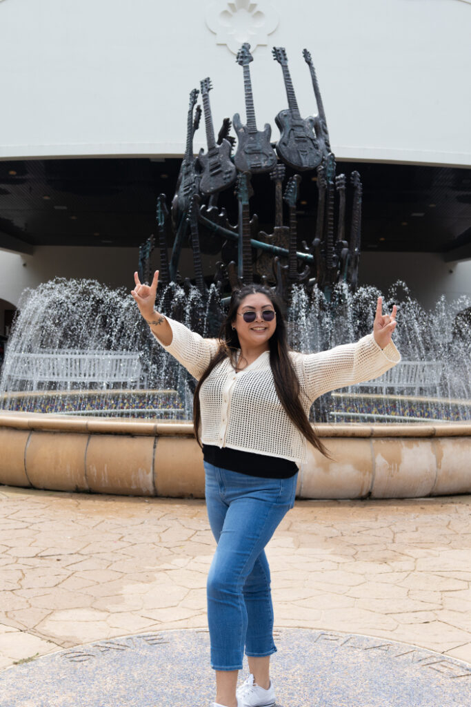 Guitar fountain at Hard Rock Hotel