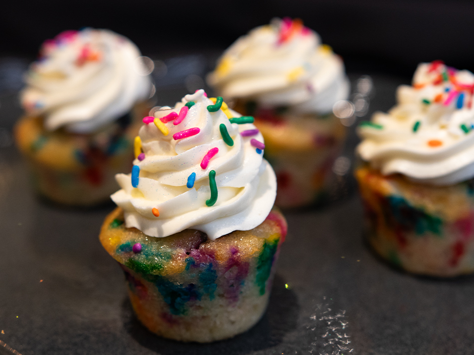 Cupcakes from the Slasher Siblings Sweet Sampler