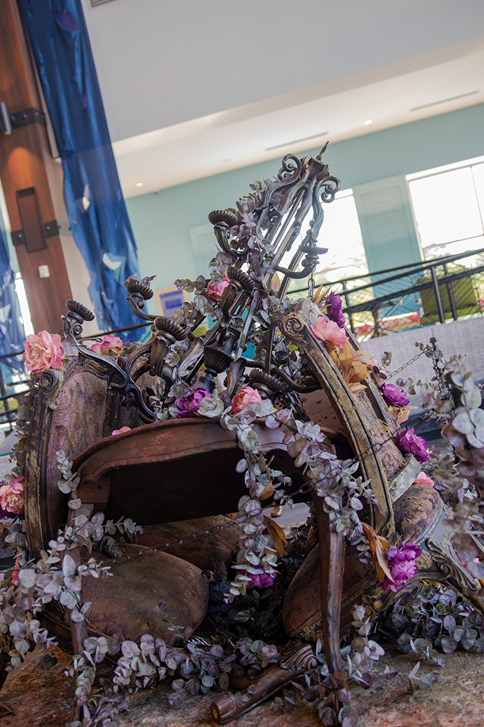 Broken chandelier Halloween decor at Loews Sapphire Falls Resort.