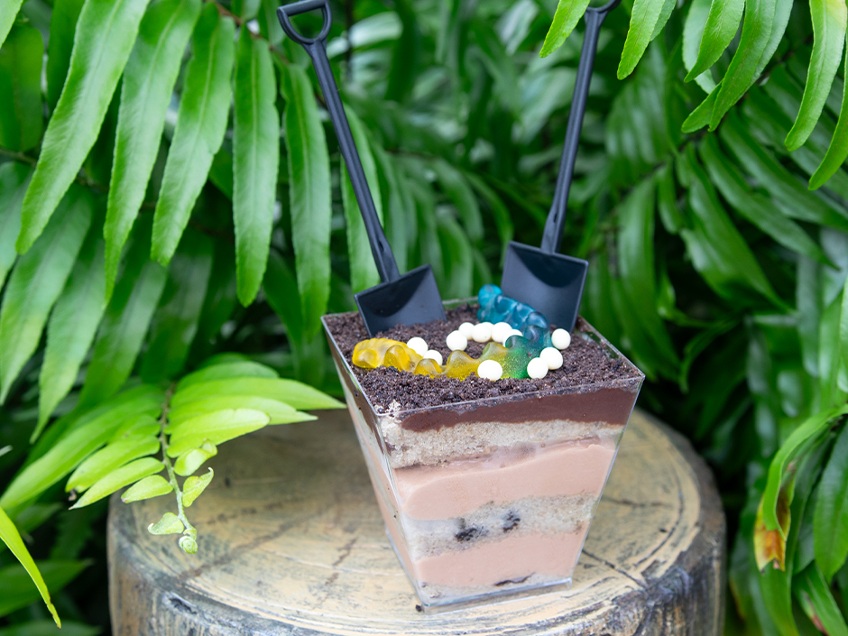 Meat Puddle Guide to Our Favorite Food & Drinks in DreamWorks Land at Universal ...