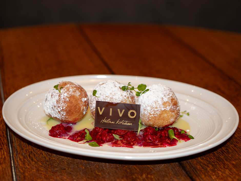 Zeppole at VIVO Italian Kitchen in Universal CityWalk for Christmas.