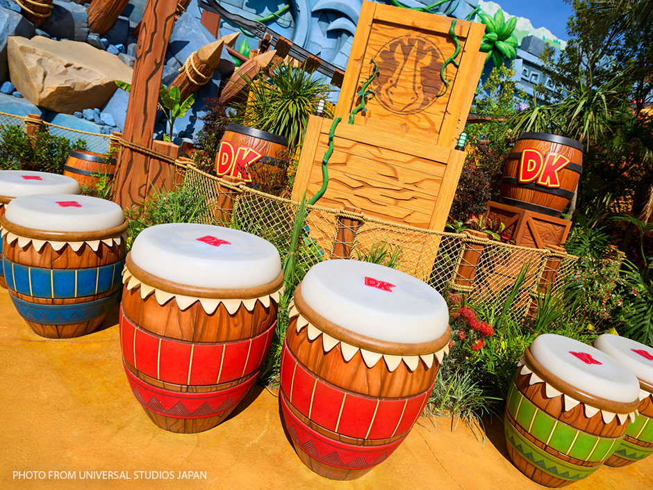 Donkey Kong bongos in SUPER NINTENDO WORLD in Universal Studios Japan