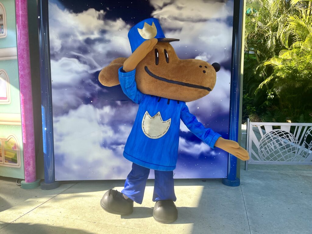 Dog Man character encounter in DreamWorks Land at Universal Studios Florida.