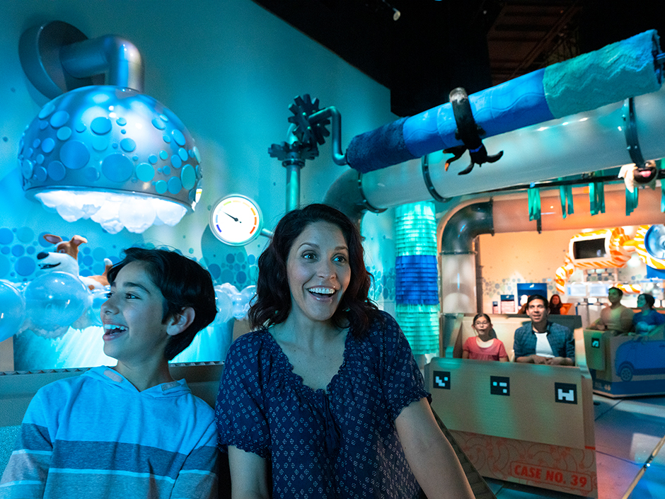 Parent and child on Secret Life of Pets: Off the Leash