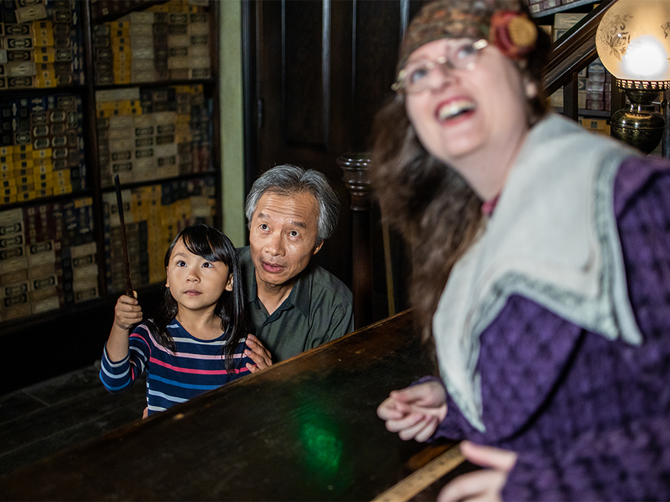 Family experiencing Ollivander's Wand Experience