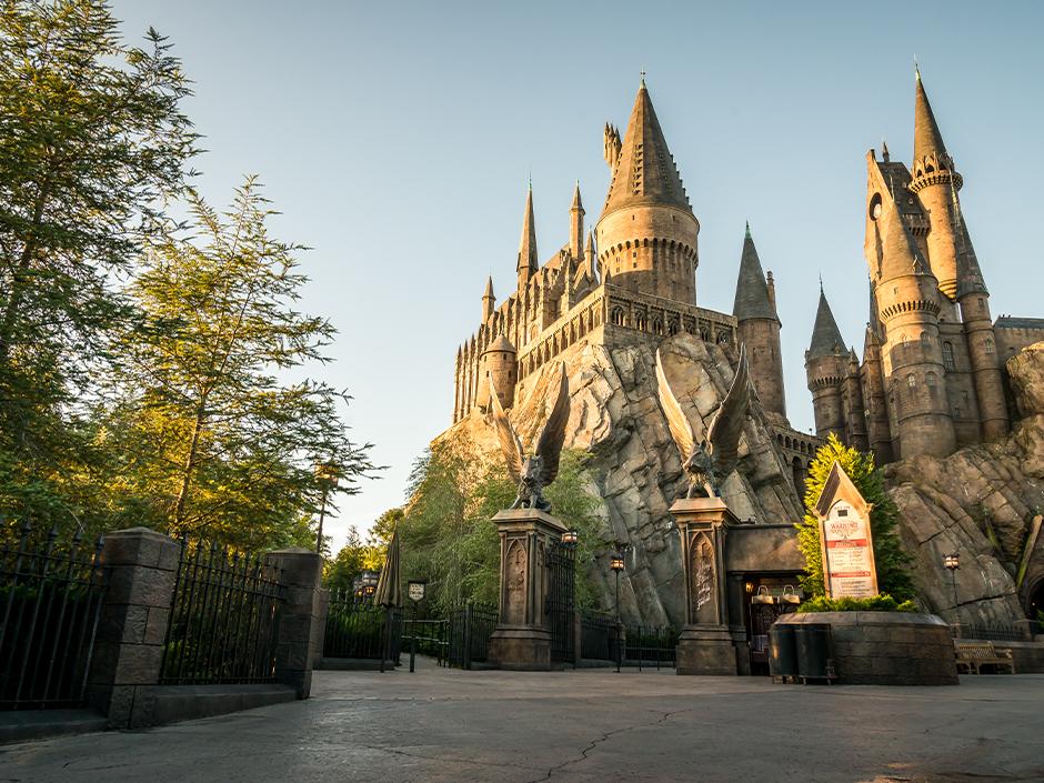 The Wizarding World of Harry Potter - Hogwarts Castle.