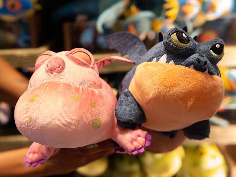 How to Train Your Dragon - Isle of Berk plushes.