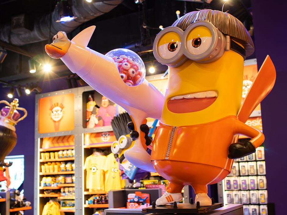 A minion vector statue.