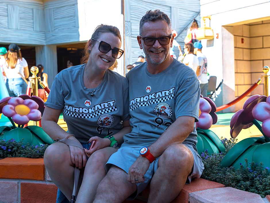Fionn and Laura in their matching Mario Kart T-shirts!