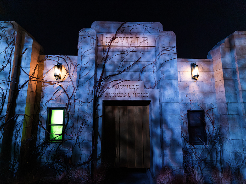 Exterior of Dead, Deader, Deadest haunted house from HHN 2026.
