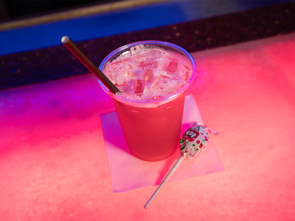 Dead Coconut Club Lollipop drink