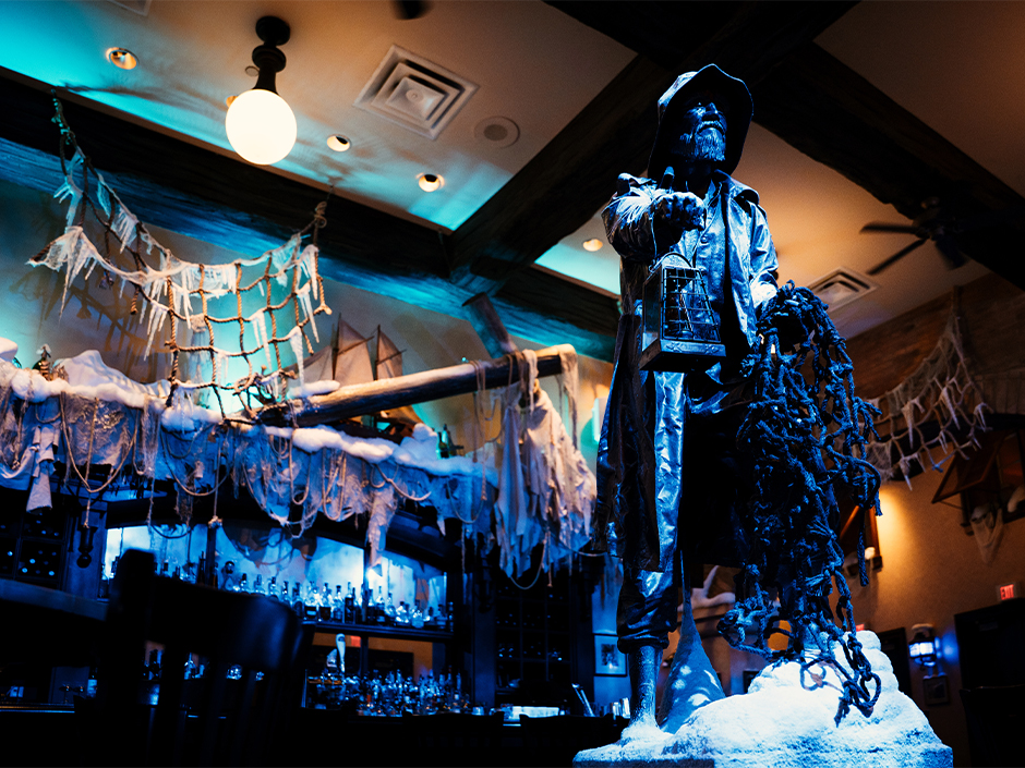 Pirate on bar at Thirsty Fish